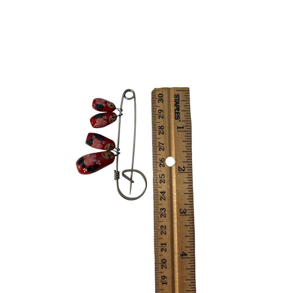 Vintage Hand Painted Wooden Russian Matryoshka Nesting Dolls Safety Pin‎ Brooch - Picture 3 of 3